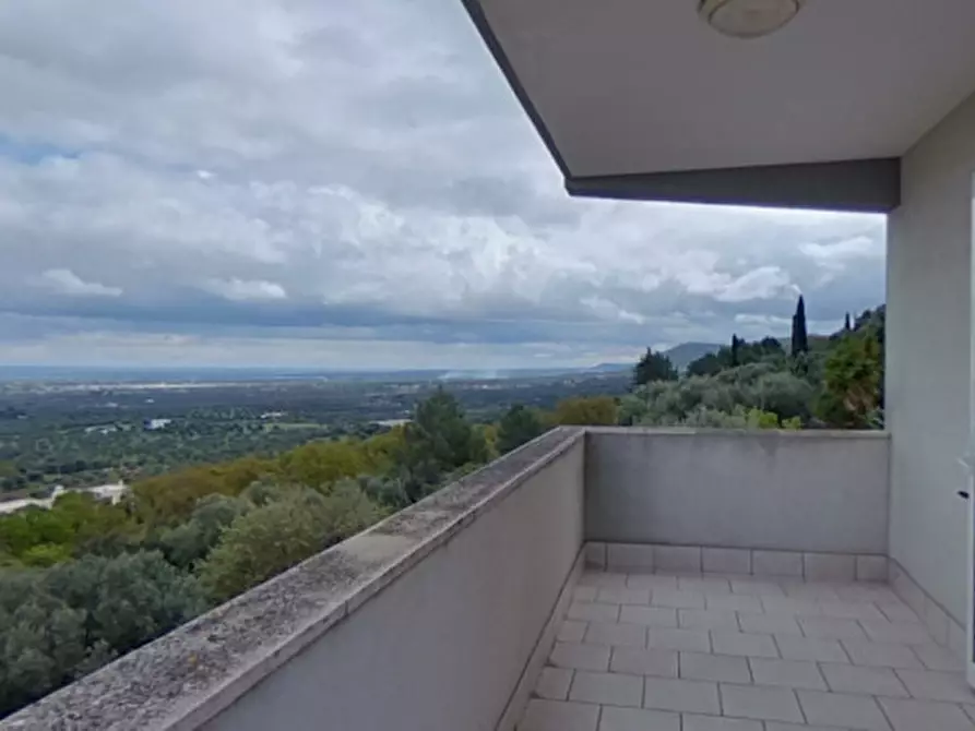 Immagine 36 di Villa in vendita  in Via Vecchia di Laureto a Fasano