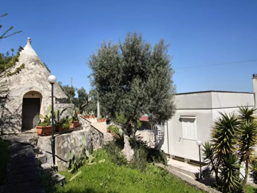 Immagine 44 di Villa in vendita  in Via Vecchia di Laureto a Fasano