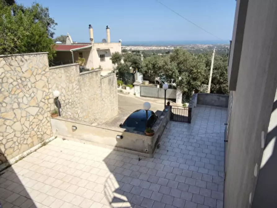 Immagine 47 di Villa in vendita  in Via Vecchia di Laureto a Fasano