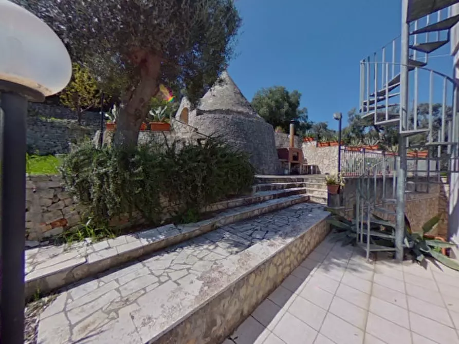 Immagine 50 di Villa in vendita  in Via Vecchia di Laureto a Fasano