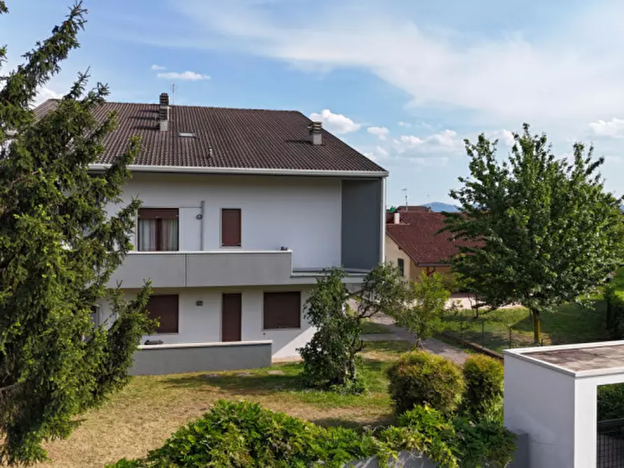 Immagine 2 di Appartamento in vendita  in Marano Via San Vincenzo 44 a Marano Vicentino