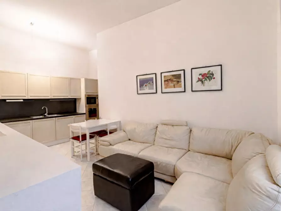 Immagine 1 di Appartamento in vendita  in Via Guelfa a Bologna