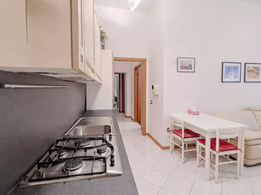 Immagine 7 di Appartamento in vendita  in Via Guelfa a Bologna