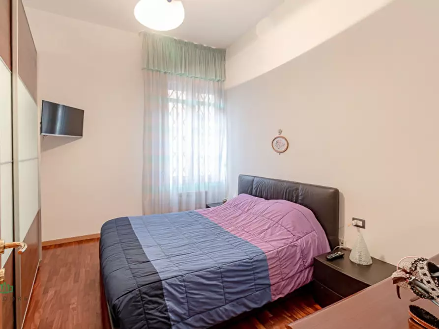 Immagine 10 di Appartamento in vendita  in Via Guelfa a Bologna
