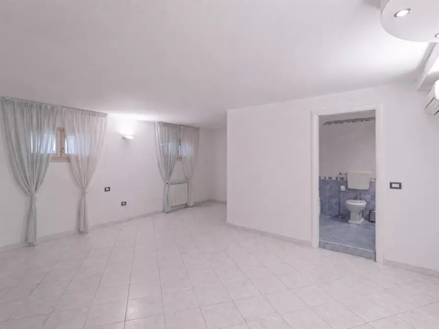 Immagine 18 di Appartamento in vendita  in Via Guelfa a Bologna