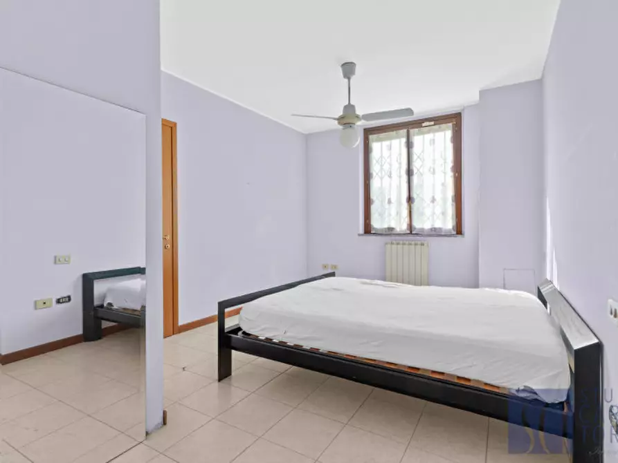 Immagine 18 di Villa in vendita  in via manduria, 108 a Milano