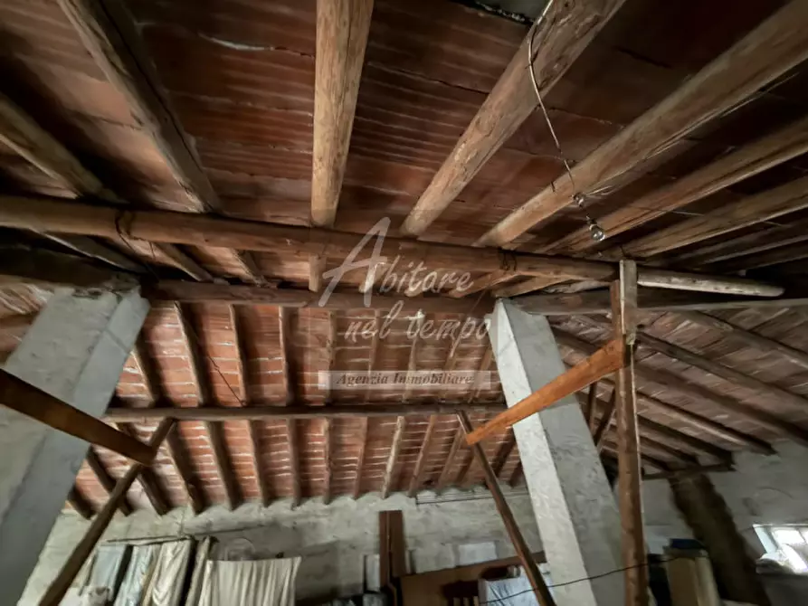 Immagine 10 di Palazzo in vendita  in via Roma 3 a Carmignano Di Brenta