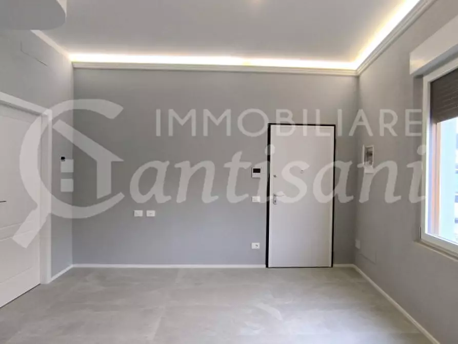 Immagine 15 di Appartamento in vendita  in Via Giosuè Carducci a Signa