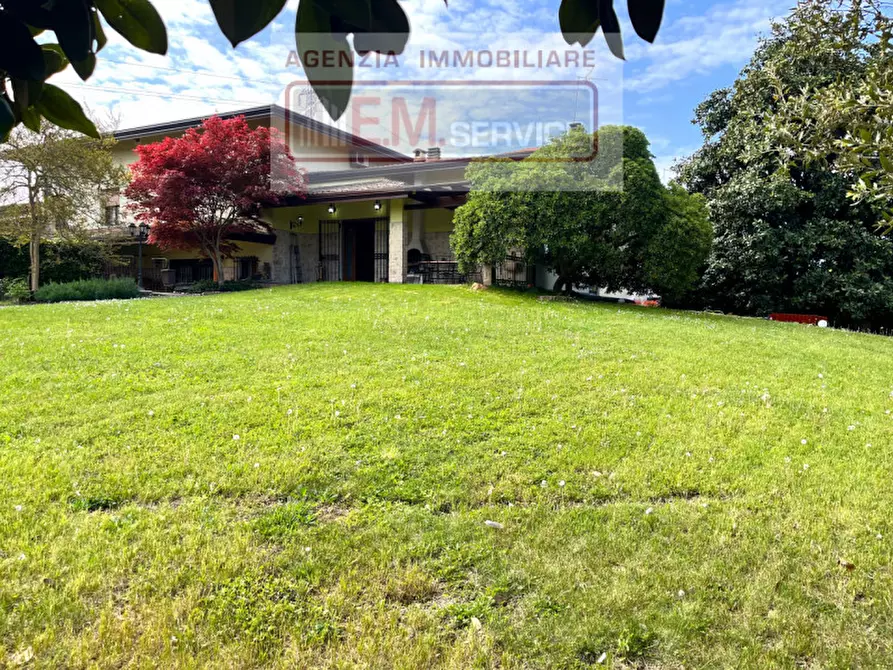 Immagine 4 di Casa bifamiliare in vendita  in Via Roma a Quarto D'altino