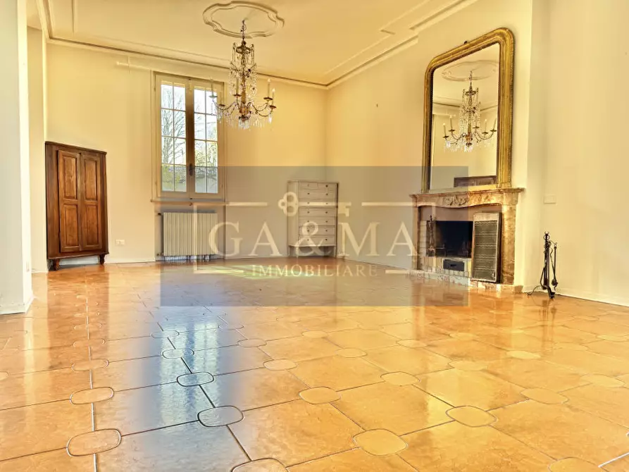 Immagine 5 di Villa in vendita  in strada bassa nuova 190 a Parma