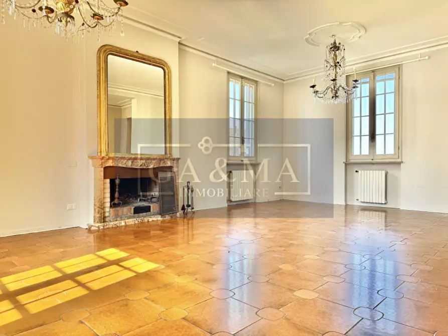 Immagine 10 di Villa in vendita  in strada bassa nuova 190 a Parma