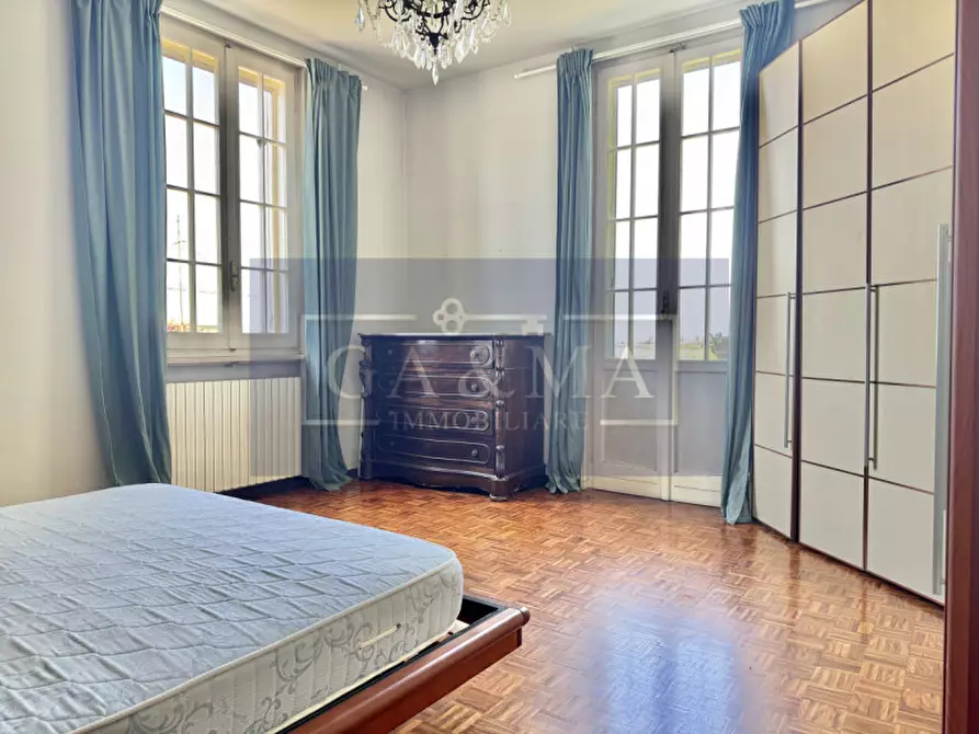 Immagine 27 di Villa in vendita  in strada bassa nuova 190 a Parma