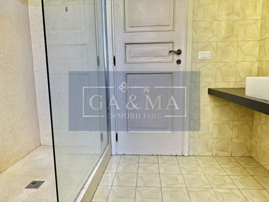 Immagine 33 di Villa in vendita  in strada bassa nuova 190 a Parma