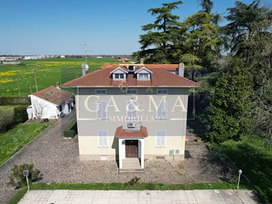 Immagine 47 di Villa in vendita  in strada bassa nuova 190 a Parma