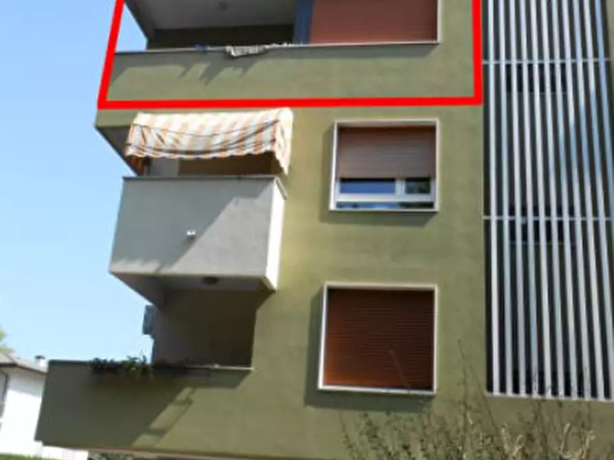 Immagine 2 di Appartamento in vendita  in Via Revedole, 5 a Pordenone