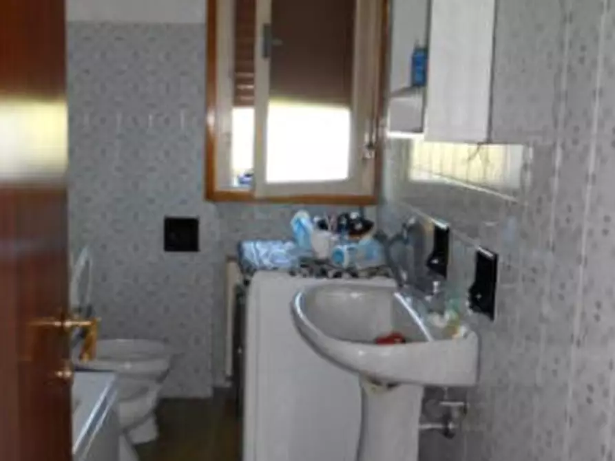 Immagine 9 di Appartamento in vendita  in Via Revedole, 5 a Pordenone