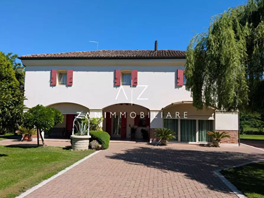 Immagine 1 di Casa indipendente in vendita  in Via Luigi Nono a Dolo