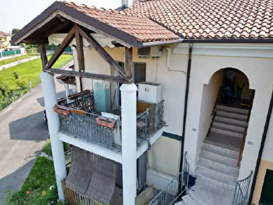 Immagine 1 di Appartamento in vendita  in Via di Mezzo, 8 a Pasiano Di Pordenone