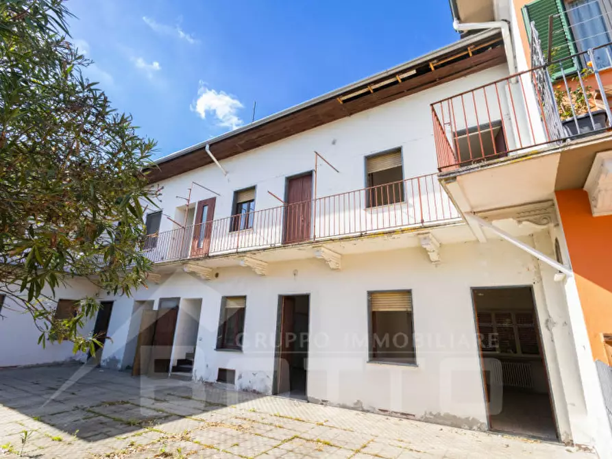 Immagine 4 di Appartamento in vendita  in via italia 62 a Cameri
