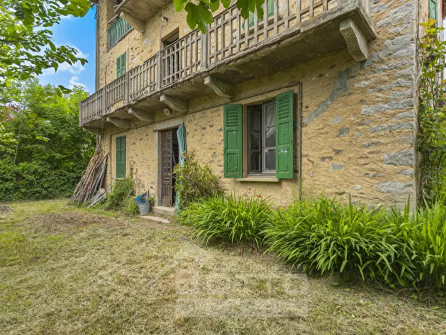 Immagine 1 di Casa indipendente in vendita  in via fabio filzi 2 a Ameno