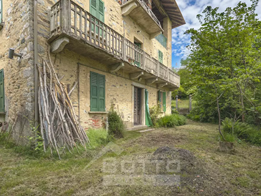 Immagine 3 di Casa indipendente in vendita  in via fabio filzi 2 a Ameno