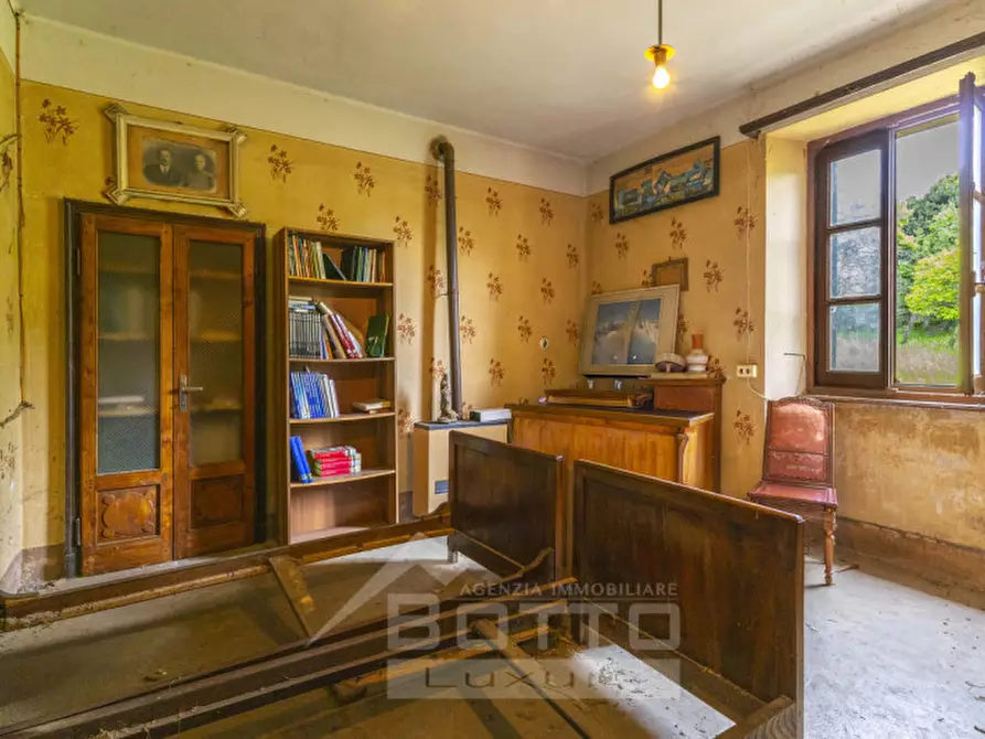 Immagine 16 di Casa indipendente in vendita  in via fabio filzi 2 a Ameno