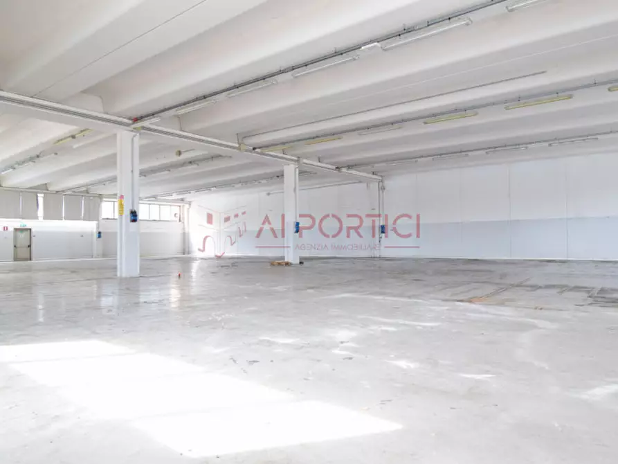 Immagine 1 di Capannone industriale in affitto  in Via dell'Artigianato a Candiana