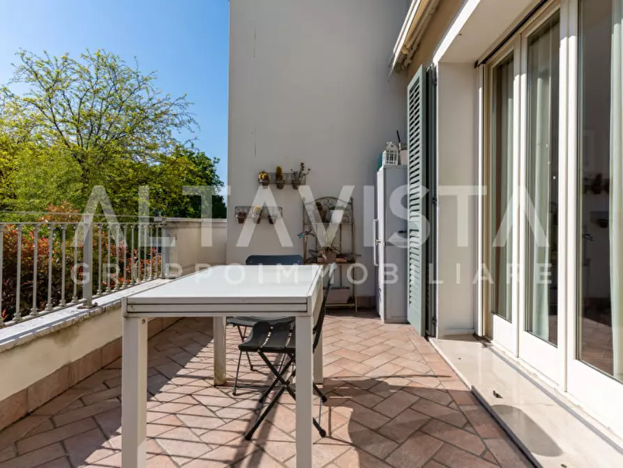 Immagine 11 di Appartamento in vendita  in Via Evaristo Almici a Rezzato