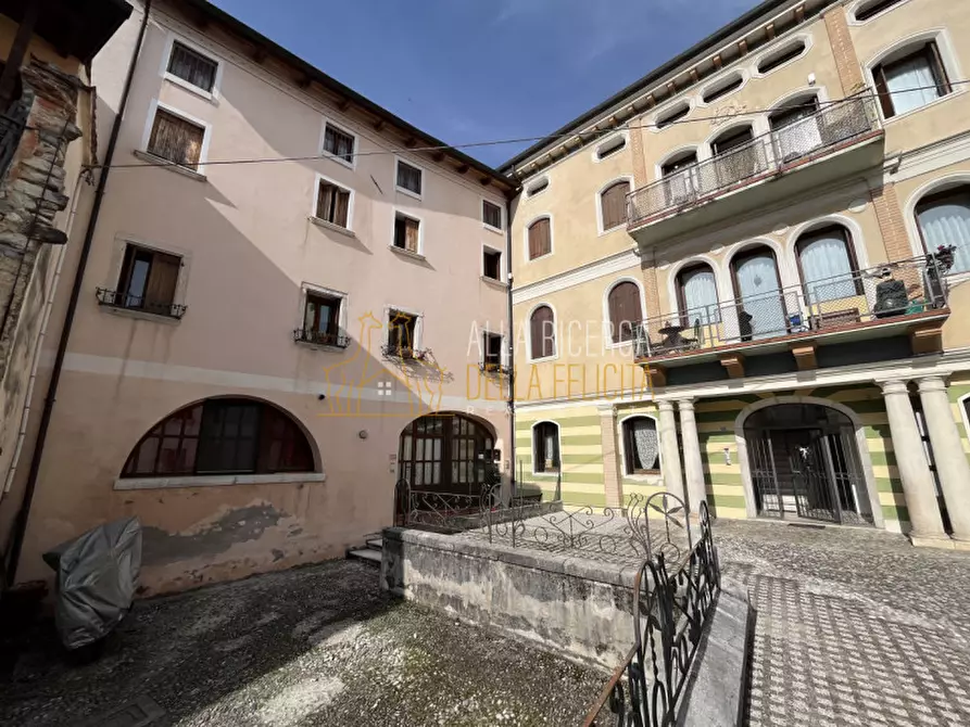 Immagine 1 di Appartamento in vendita  in Via Del Bò 10 a Piovene Rocchette