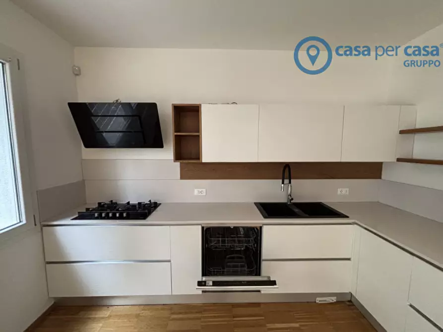 Immagine 12 di Villa in vendita  a Rovigo