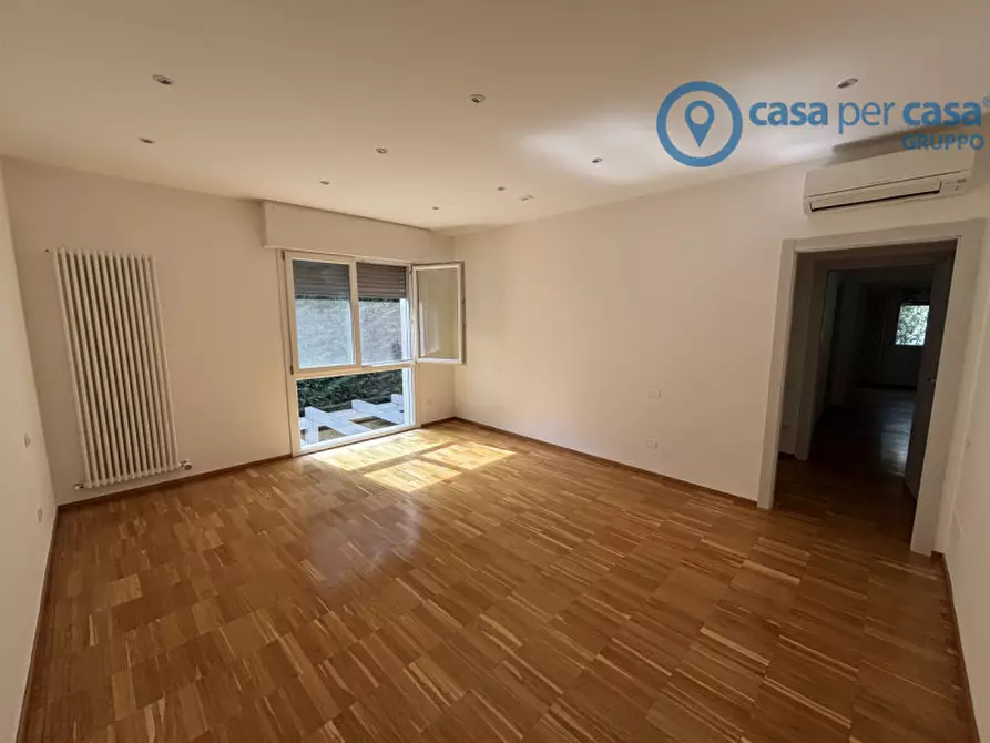 Immagine 22 di Villa in vendita  a Rovigo