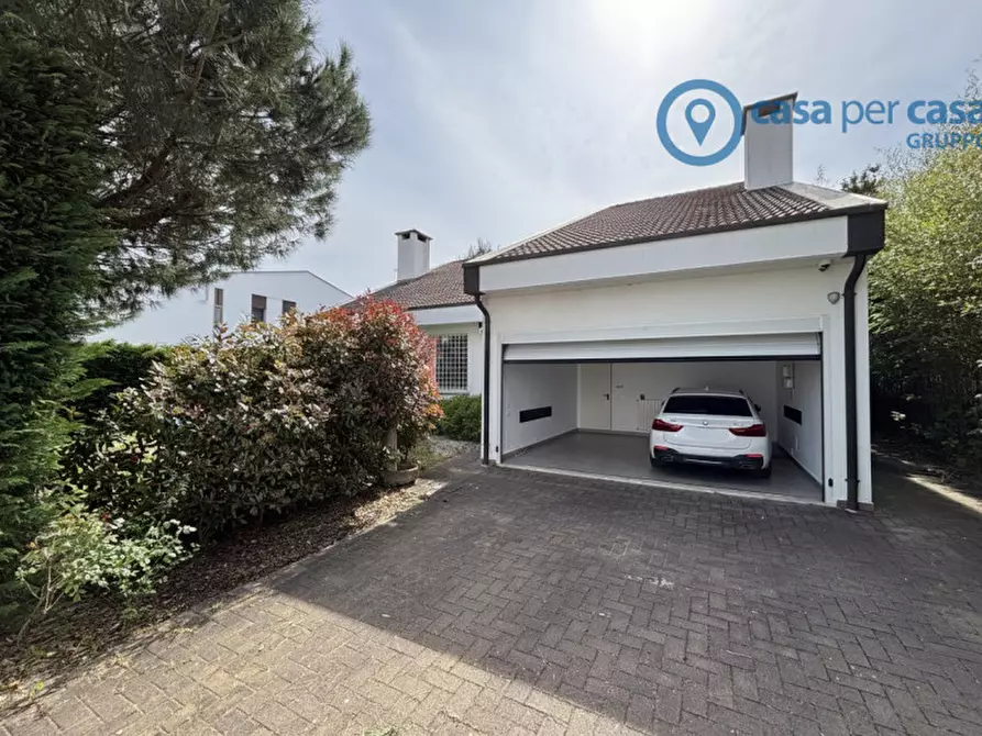 Immagine 33 di Villa in vendita  a Rovigo