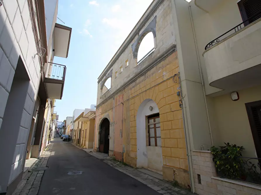 Immagine 2 di Casa indipendente in vendita  in Via B. Ravenna a Sannicola
