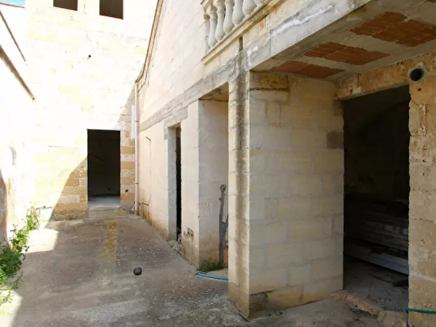 Immagine 16 di Casa indipendente in vendita  in Via B. Ravenna a Sannicola