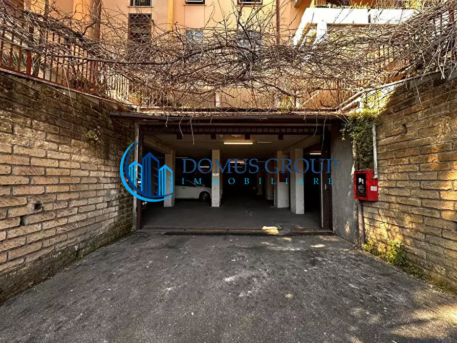 Immagine 18 di Appartamento in vendita  in Via della Pisana a Roma