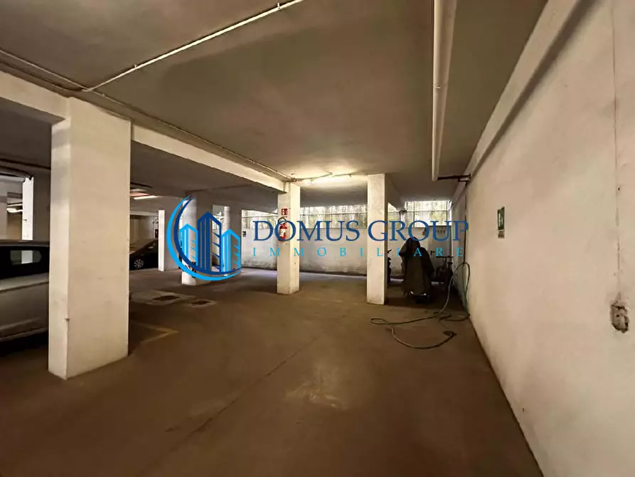 Immagine 19 di Appartamento in vendita  in Via della Pisana a Roma