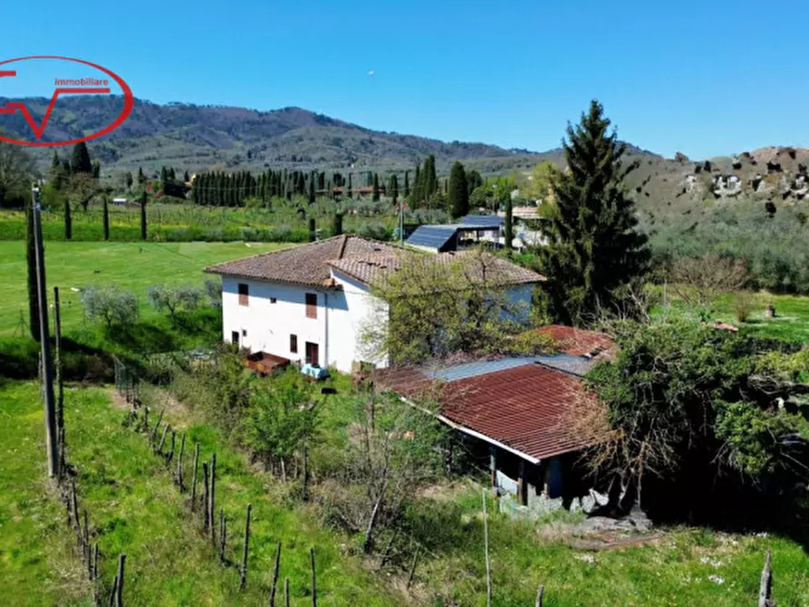 Immagine 3 di Casa indipendente in vendita  in Strada di Mercatale Valdarno a Bucine