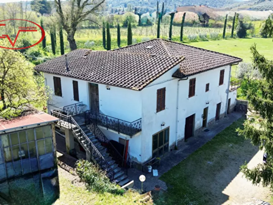 Immagine 8 di Casa indipendente in vendita  in Strada di Mercatale Valdarno a Bucine