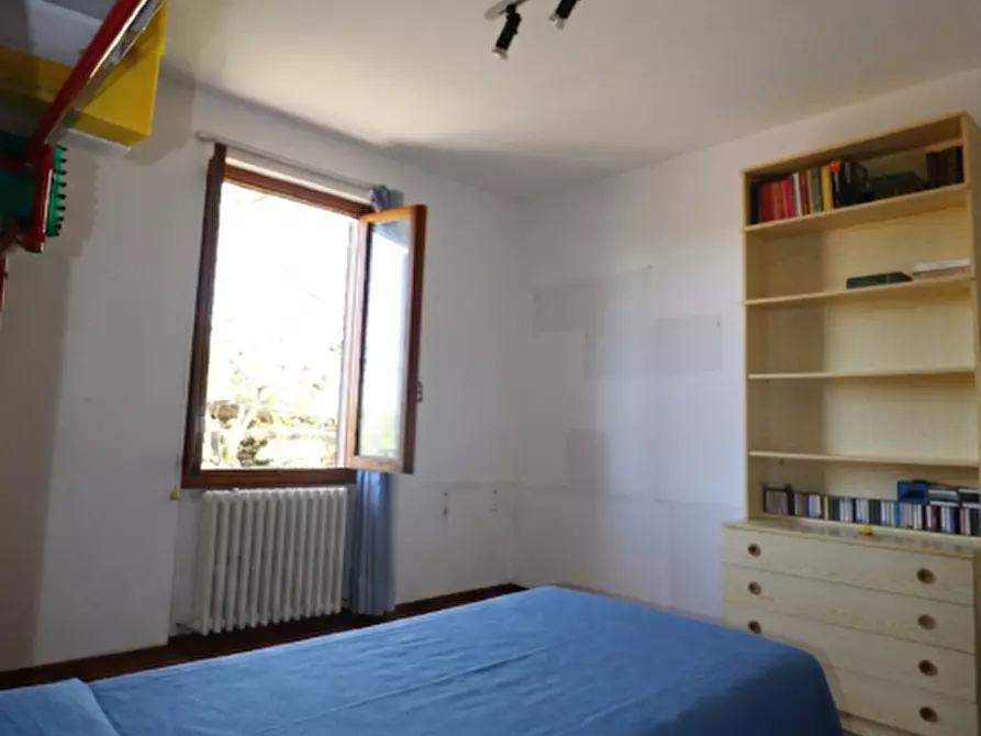 Immagine 10 di Casa indipendente in vendita  in Strada di Mercatale Valdarno a Bucine