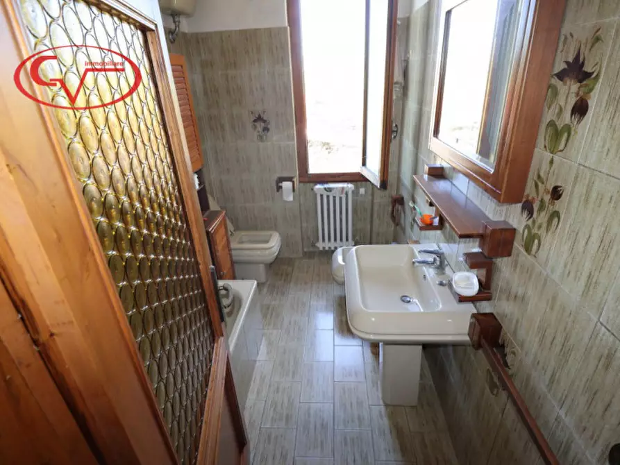 Immagine 33 di Casa indipendente in vendita  in Strada di Mercatale Valdarno a Bucine