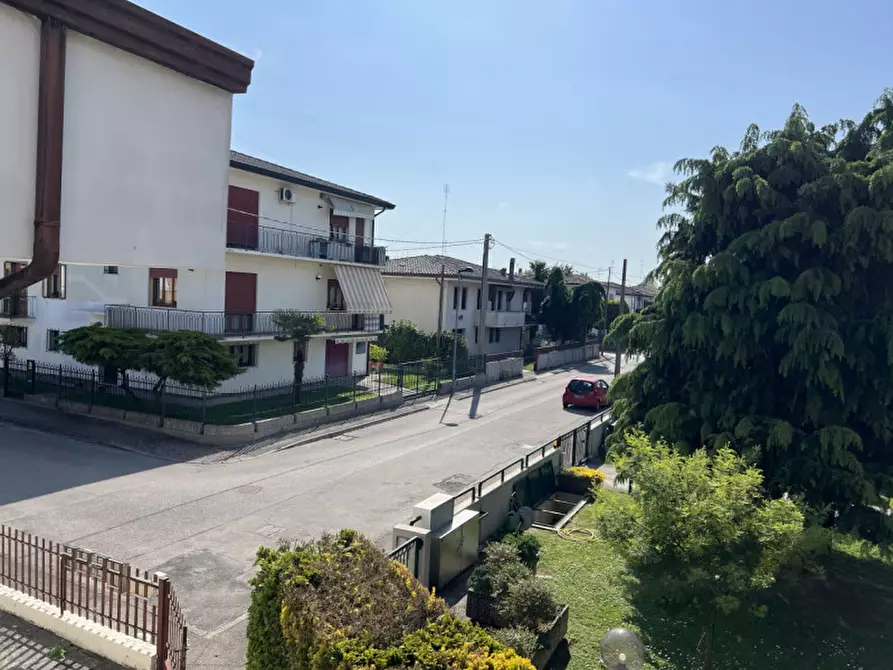 Immagine 7 di Appartamento in vendita  in via Giacomo Puccini, 14 a Conselve
