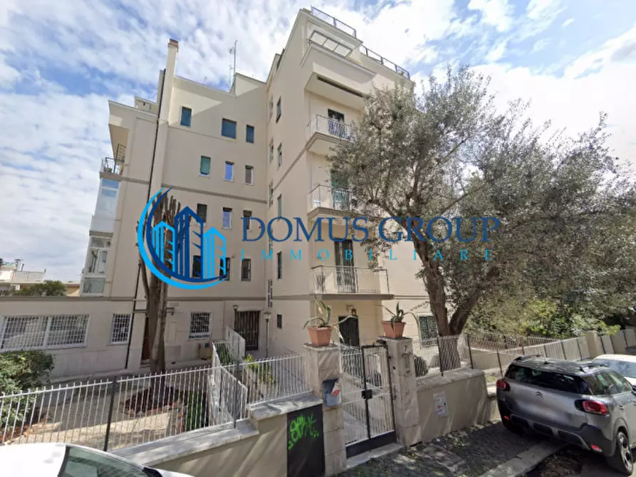Immagine 2 di Appartamento in vendita  in Via Nicolò Tommaseo a Roma
