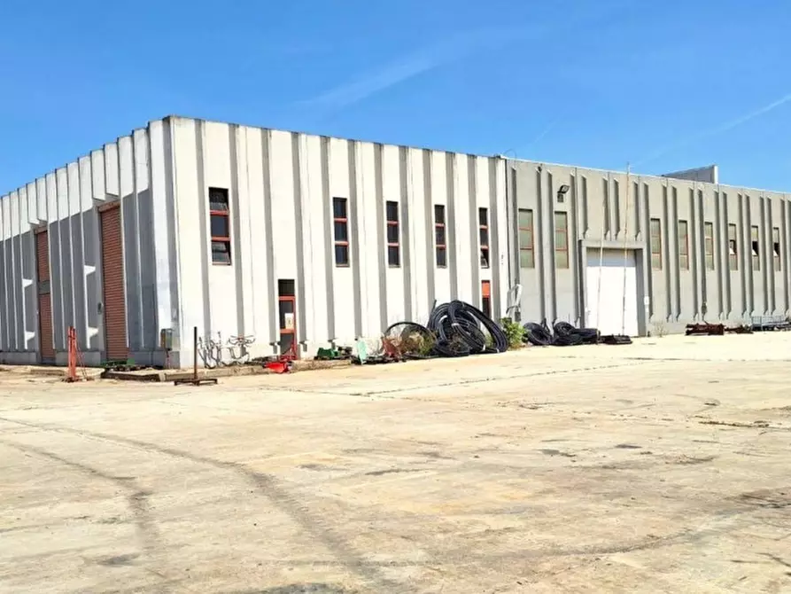 Immagine 4 di Capannone industriale in vendita  in Via delle Miniere, 37, 09067 Zona Industriale Casic CA, Italia a Elmas