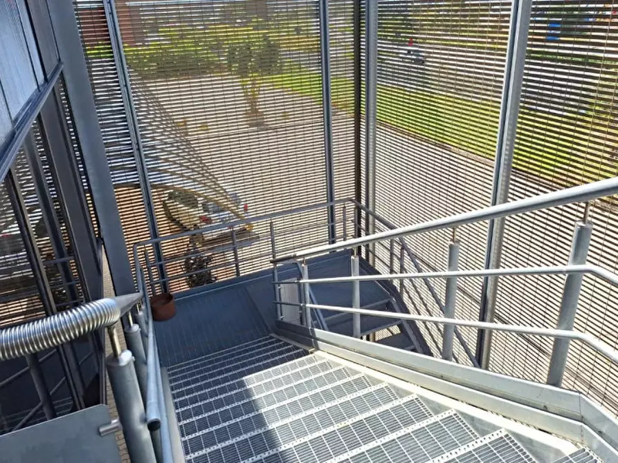 Immagine 9 di Ufficio in vendita  in Via delle Miniere, 37, 09067 Zona Industriale Casic CA, Italia a Elmas