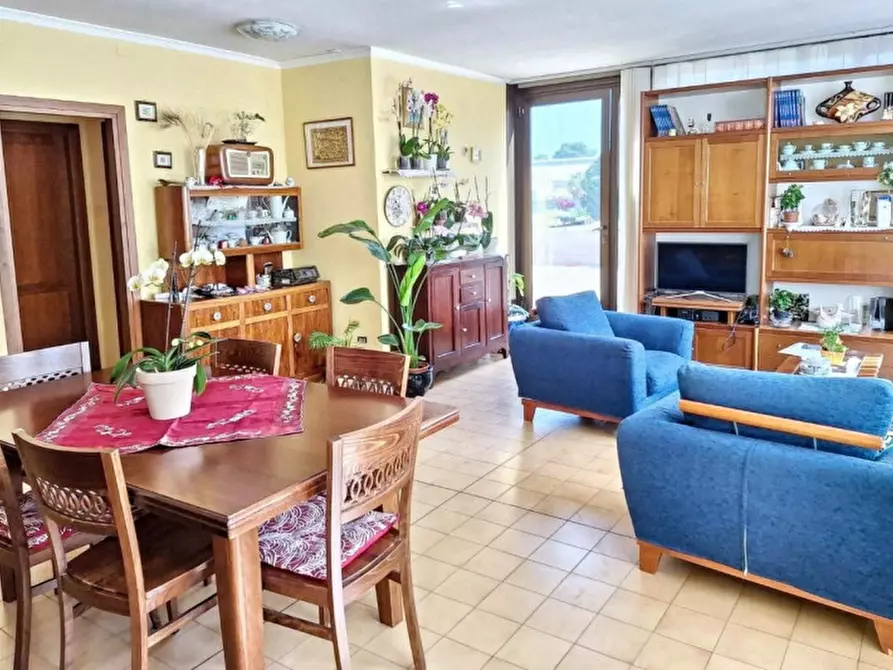 Immagine 1 di Appartamento in vendita  in Via delle Miniere, 37, 09067 Zona Industriale Casic CA, Italia a Elmas