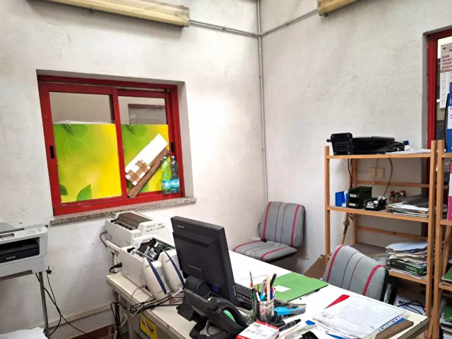 Immagine 8 di Magazzino in vendita  in Via delle Miniere, 37, 09067 Zona Industriale Casic CA, Italia a Elmas