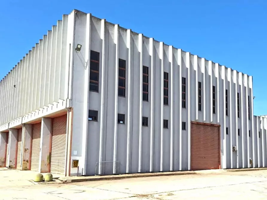 Immagine 1 di Capannone industriale in vendita  in Via delle Miniere, 37, 09067 Zona Industriale Casic CA, Italia a Elmas