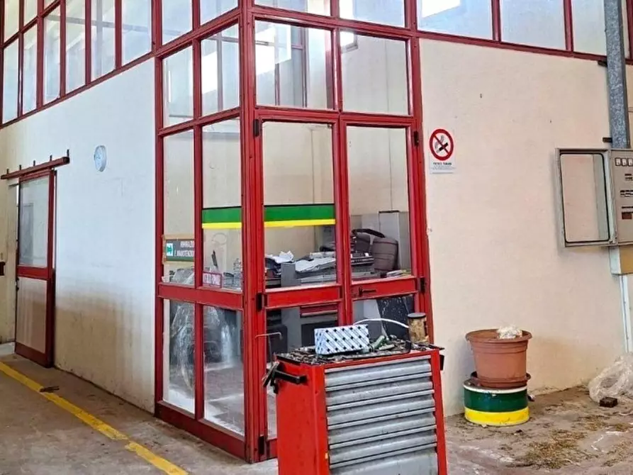 Immagine 4 di Capannone industriale in vendita  in Via delle Miniere, 37, 09067 Zona Industriale Casic CA, Italia a Elmas