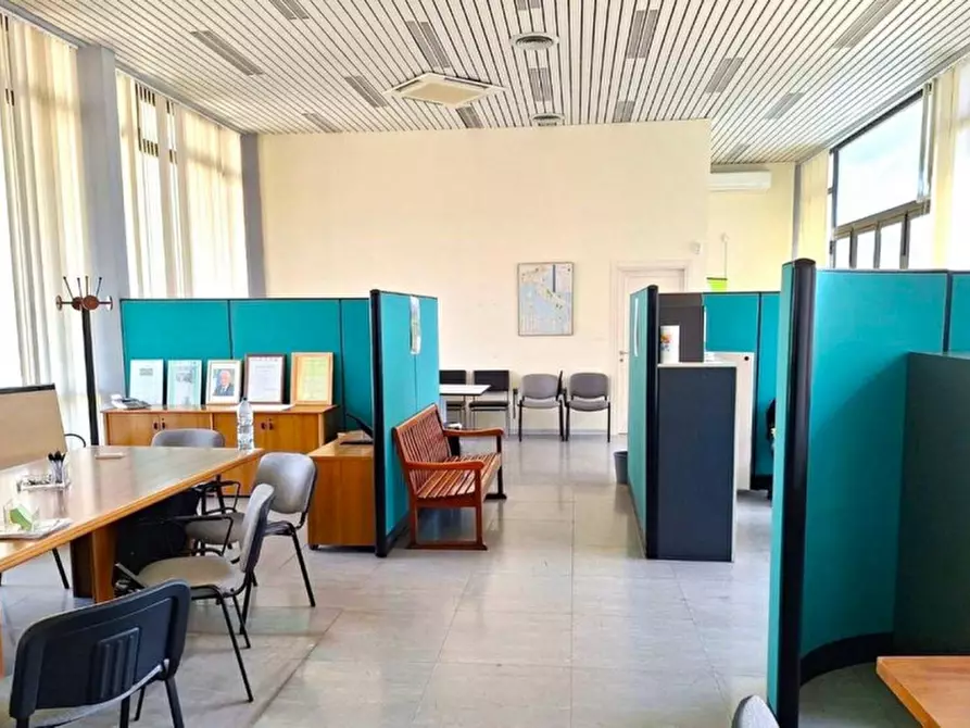Immagine 2 di Ufficio in vendita  in Via delle Miniere, 37, 09067 Zona Industriale Casic CA, Italia a Elmas