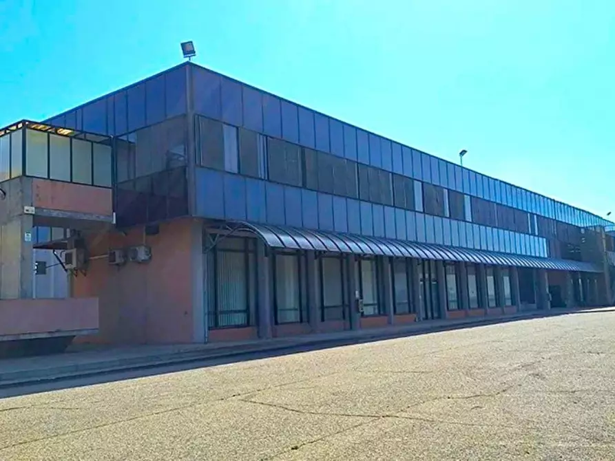 Immagine 3 di Ufficio in vendita  in Via delle Miniere, 37, 09067 Zona Industriale Casic CA, Italia a Elmas